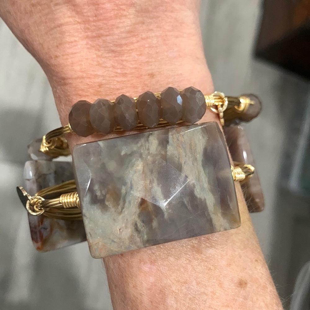 NWOT BOURBON AND BOWETIES BANGLES